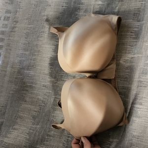 Victoria Secret push up bra 36dd nude color